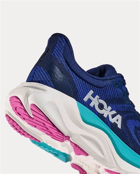 A Professional's Take on the New Arahi 8 Running Shoe